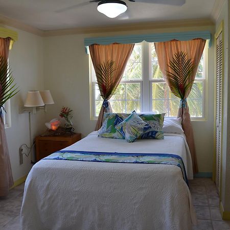 Graham'S Place Guanaja Екстер'єр фото