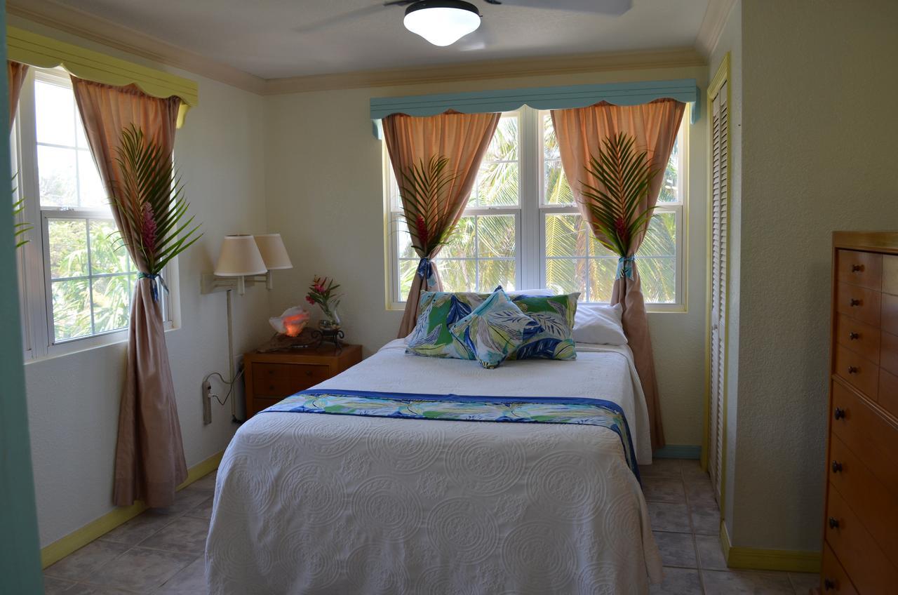 Graham'S Place Guanaja Екстер'єр фото